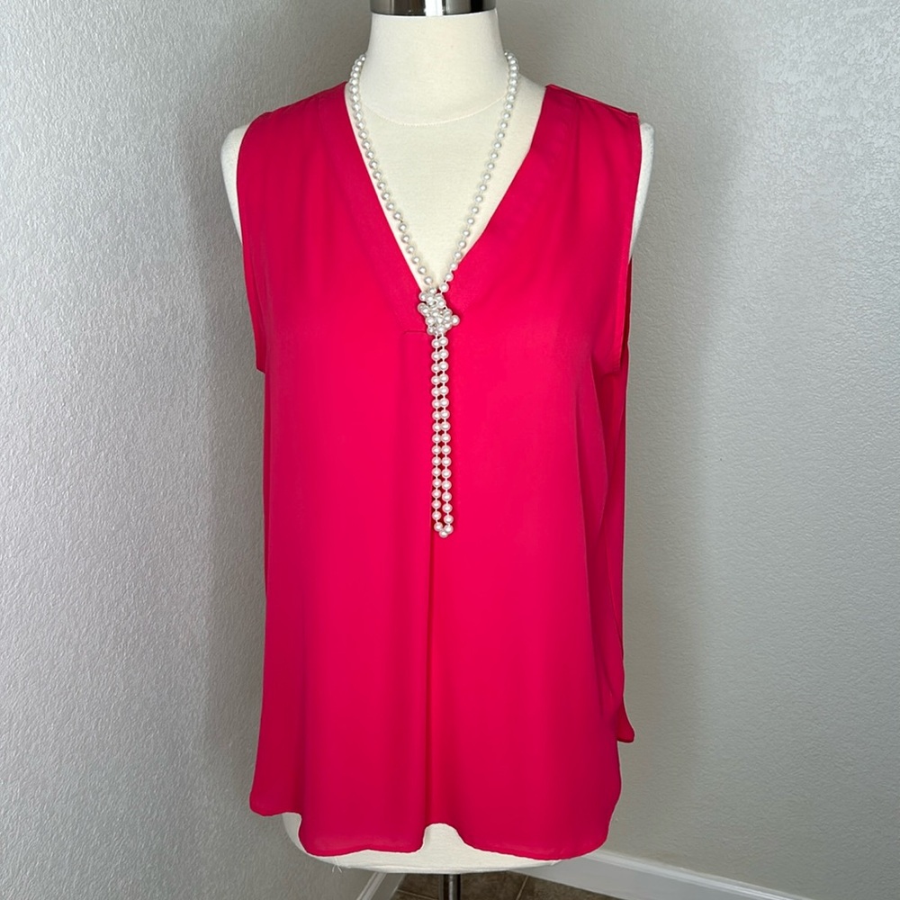 Violet + Claire Blouse Medium Pink Tank Top V-neck